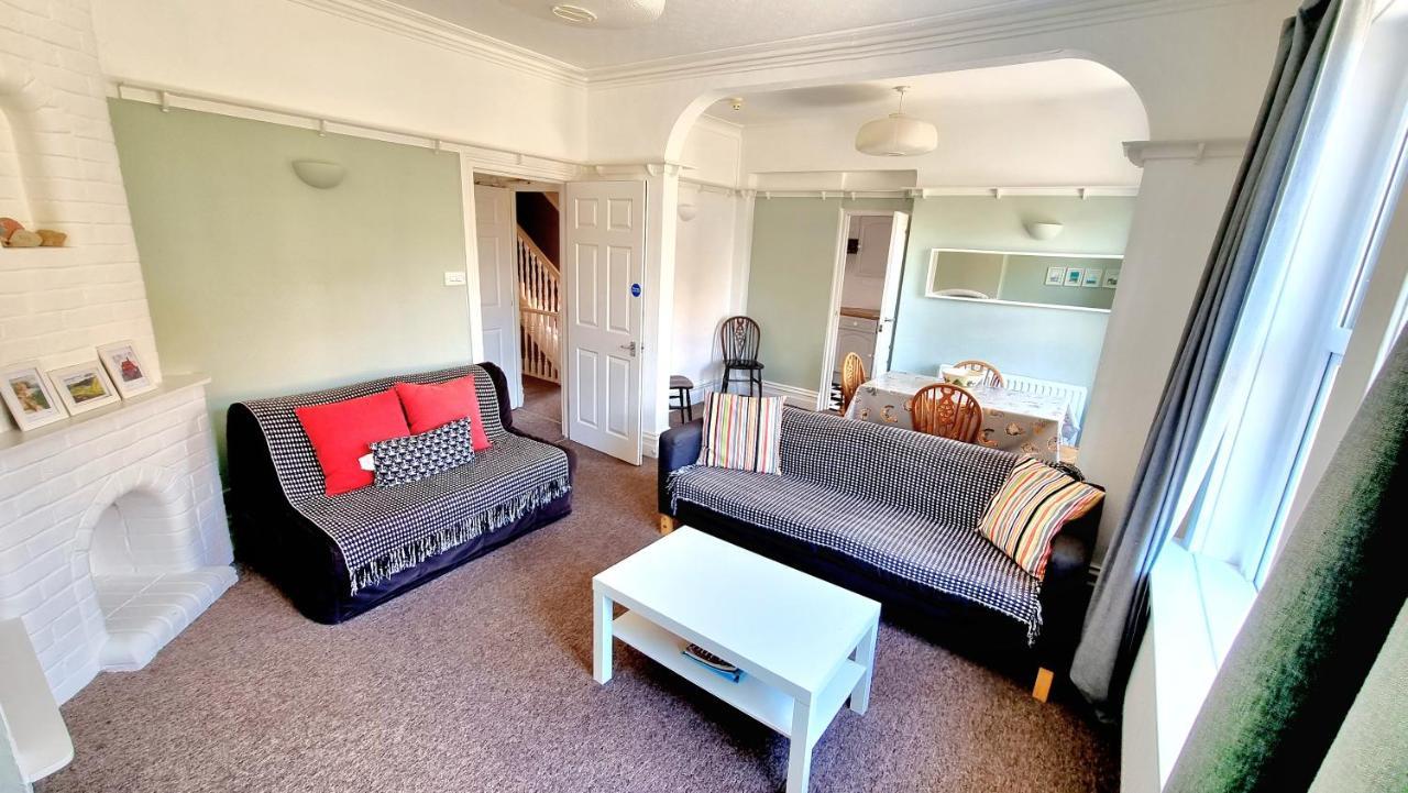Beachcomber Holiday Apartments سوانغه المظهر الخارجي الصورة